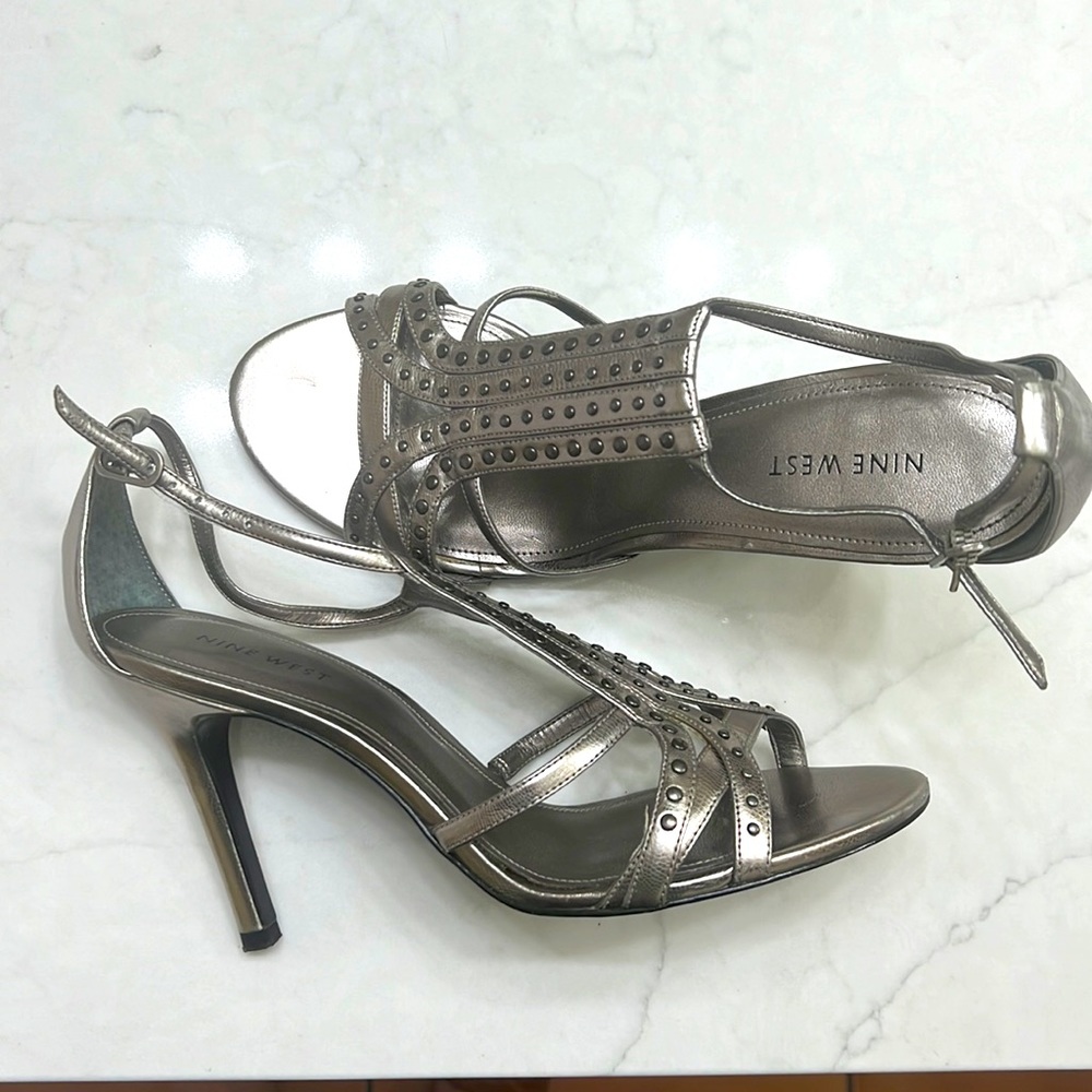 Nine West silver heels